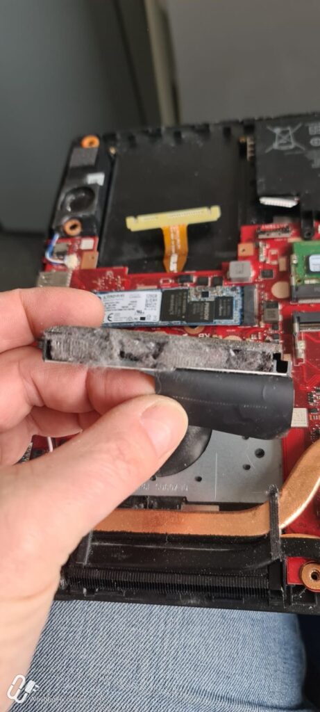 ASUS Gaming Laptop - Thoroughly Cleaned and Repasted Main CPU - Folkestone, Kent