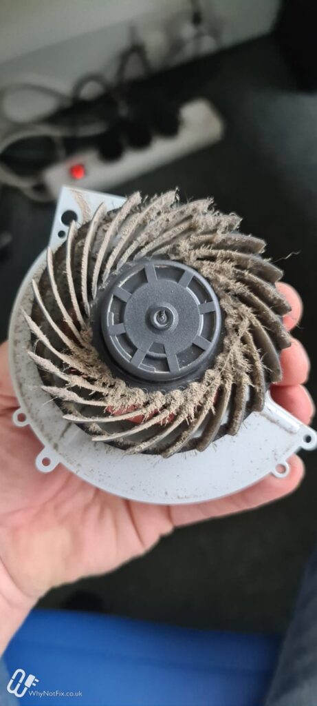 Playstation 4 - New Thermal Paste and Deep Clean - Dover, Kent