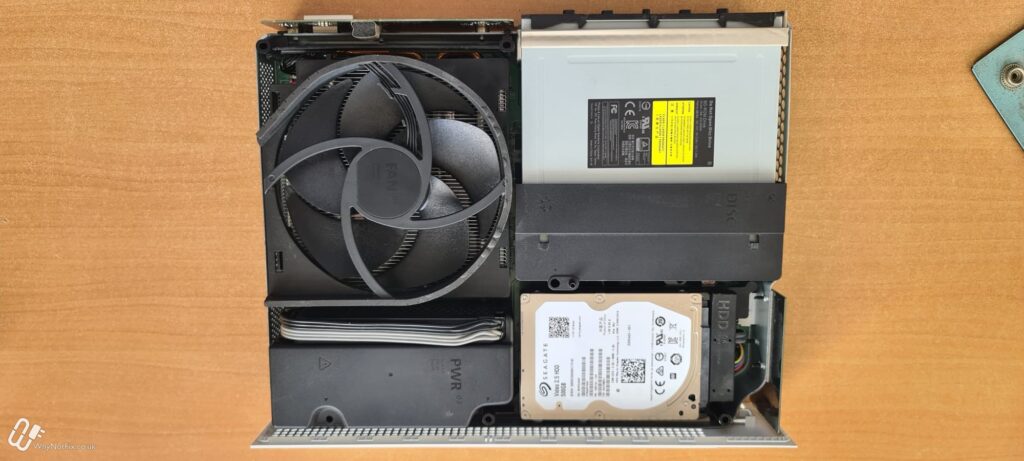 Xbox One - Stripped Down, Thoroughly Cleaned and Main Processor Repasted - Folkestone, Kent
