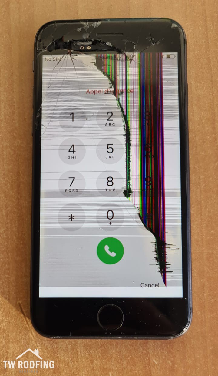 iPhone 7 - Damaged LCD & Touch Screen Replacement - Hythe, Kent