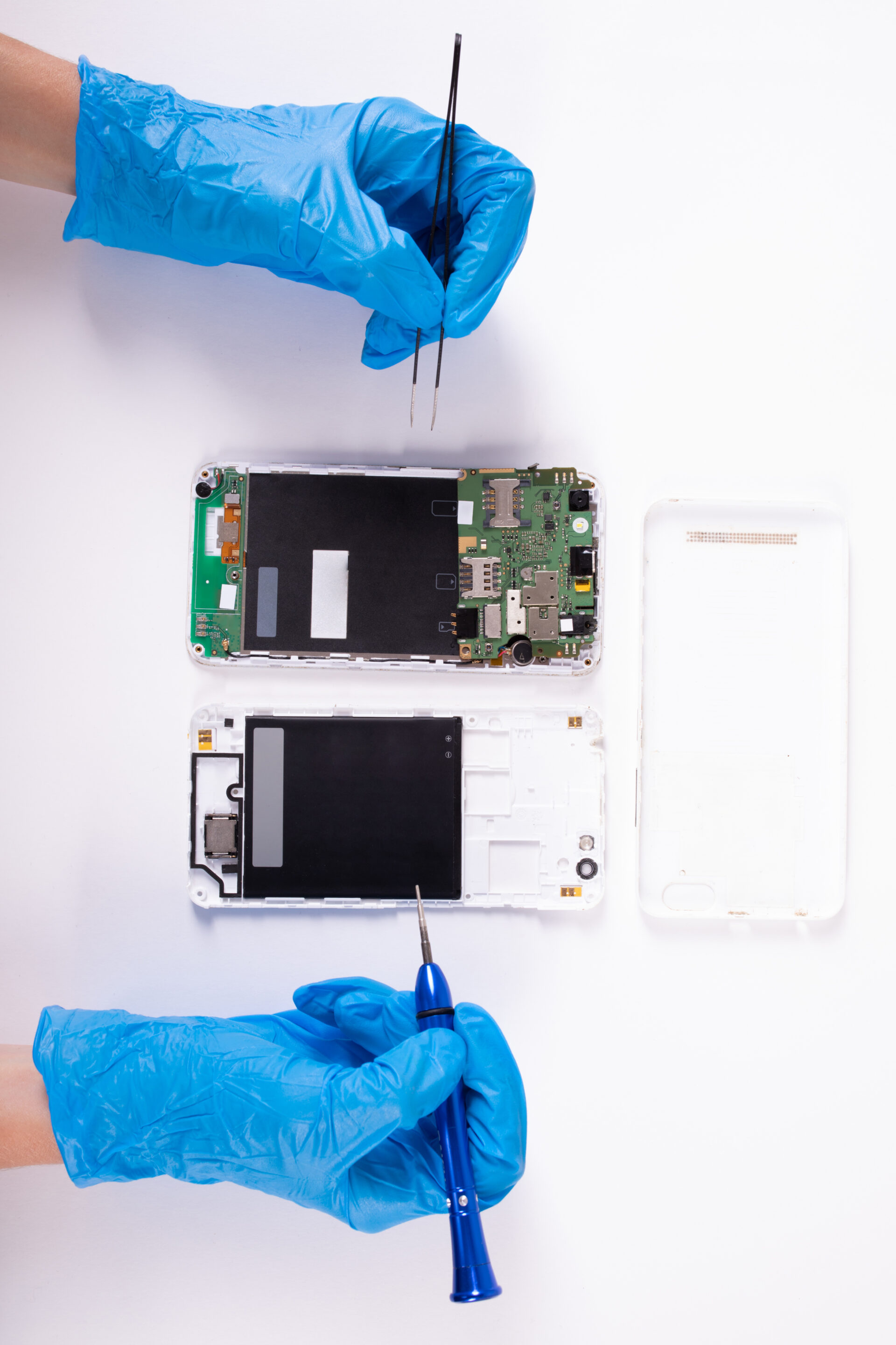 Broken Phone in Dover? Don't Replace It, Get It Repaired.